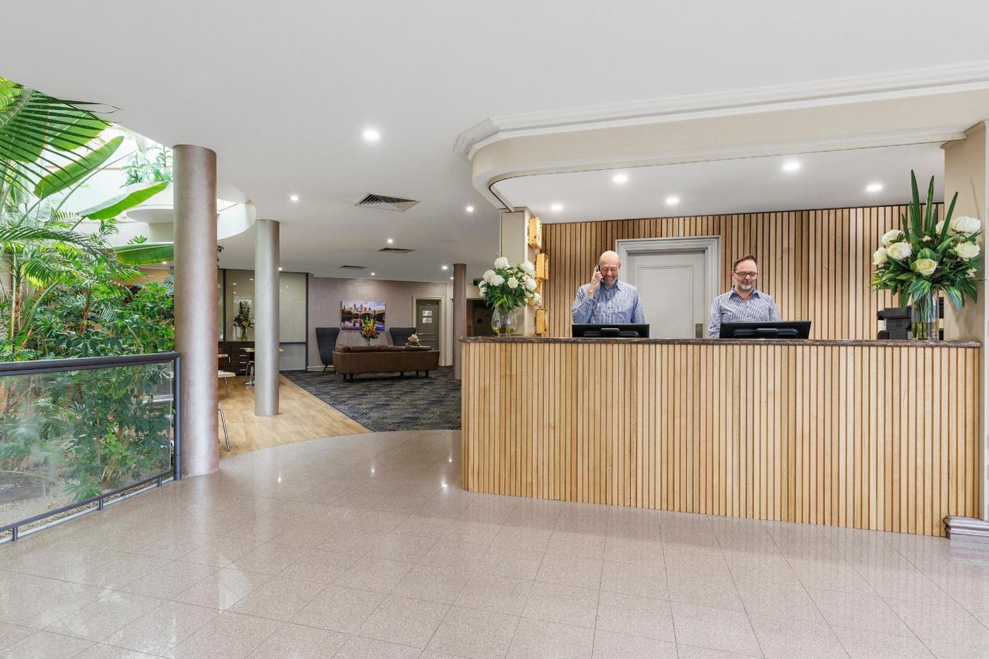 Kimberley Gardens Hotel, Serviced Apartments And Serviced Villas Ville de Ville de Melbourne Extérieur photo